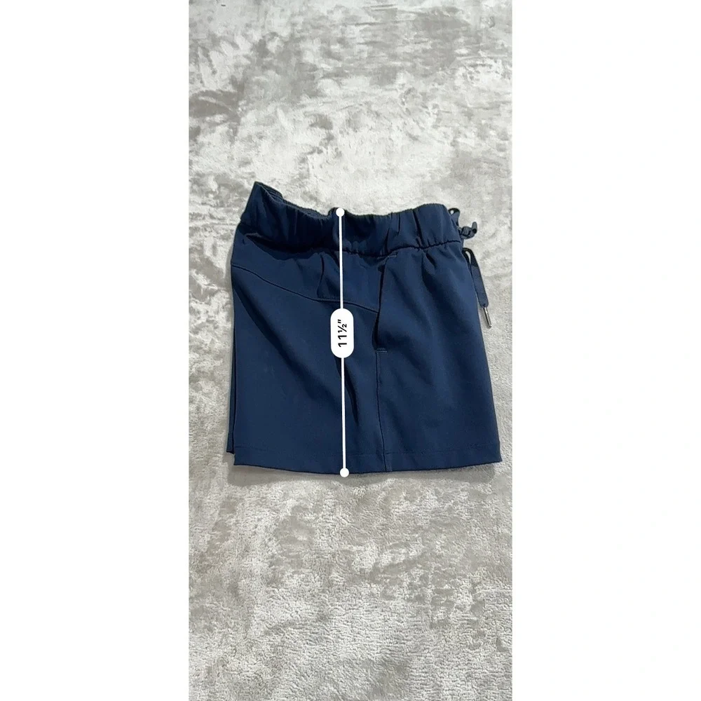 Lululemon On The Fly Short 2.5
